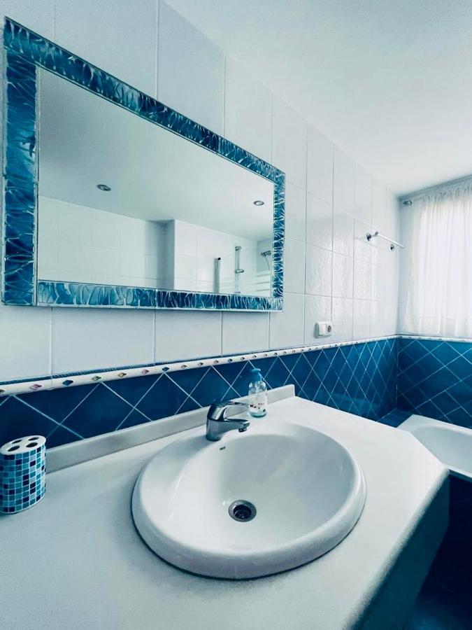Apartament Otonell Centro Malaga Zewnętrze zdjęcie